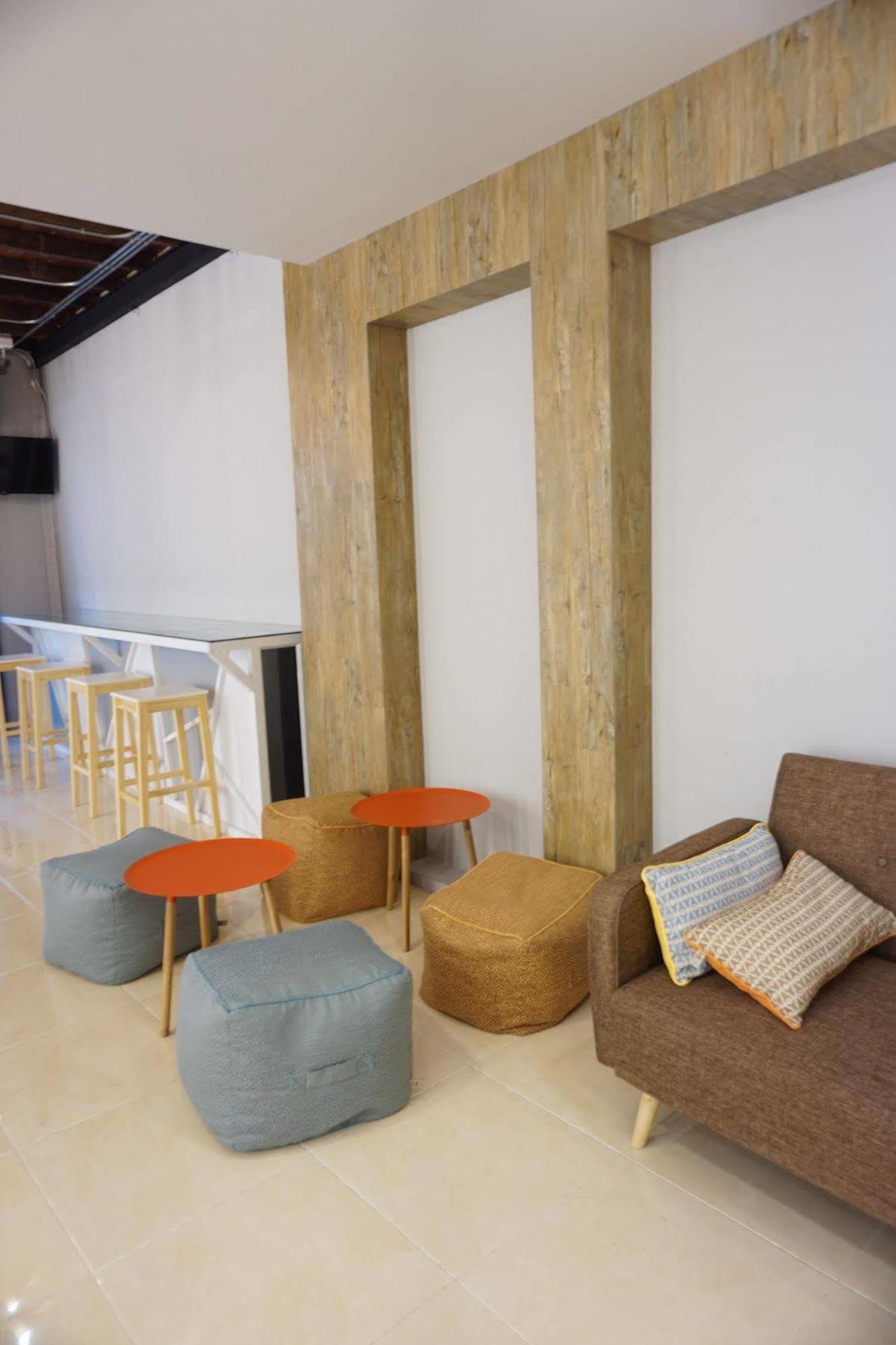 The Hive Hatyai Hostel Hat Yai Exterior photo