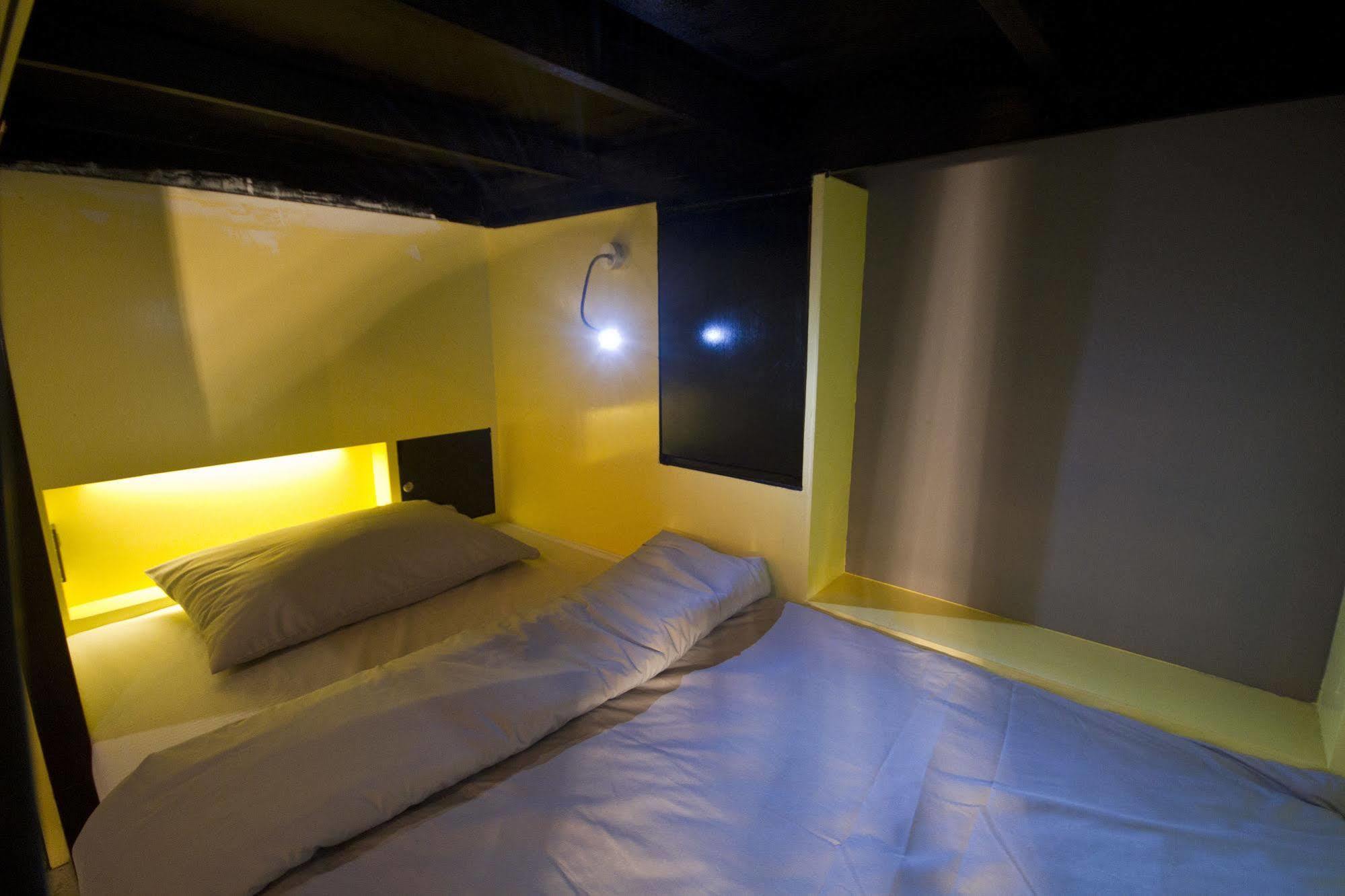 The Hive Hatyai Hostel Hat Yai Exterior photo
