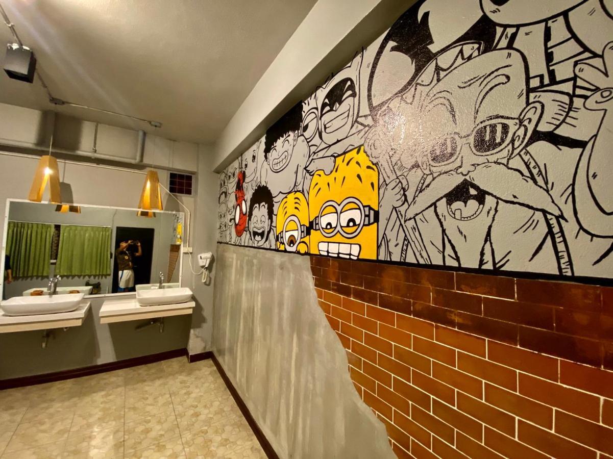 The Hive Hatyai Hostel Hat Yai Exterior photo